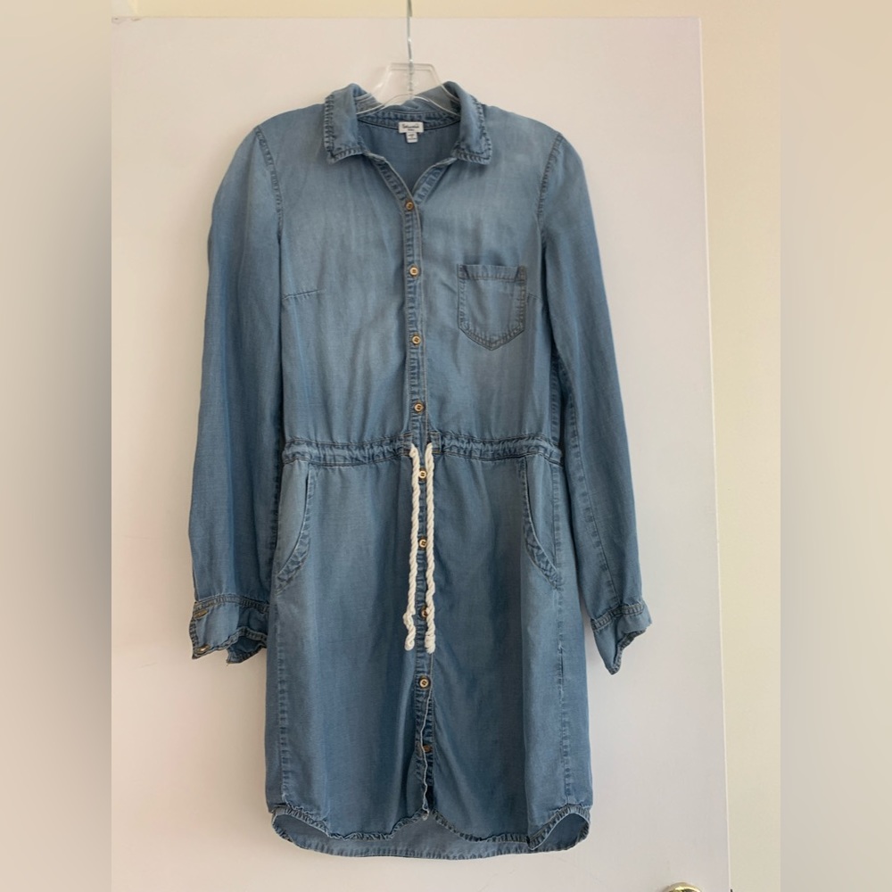 Splendid Chambray button up dress, size Small